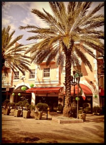 Un bâtiment sur Española Way, une des rues touristiques de Miami Beach.