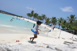 Plage artificielle à Malé